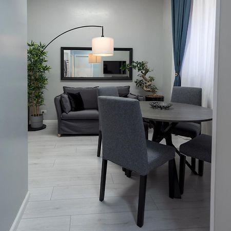 Spiga Fashion Apartment By Montenapoleone Living Milão Exterior foto